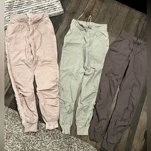 SOLD  ❌ Lululemon Beyond the Studio Jogger’s  ❌ SOLD